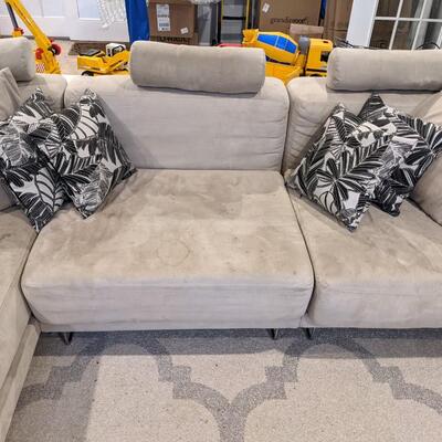 Microfiber Sectional Sofa	