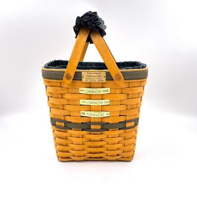 LONGABERGER 1996 COLLECTORâ€™S CLUB MEMBERSHIP BASKET 