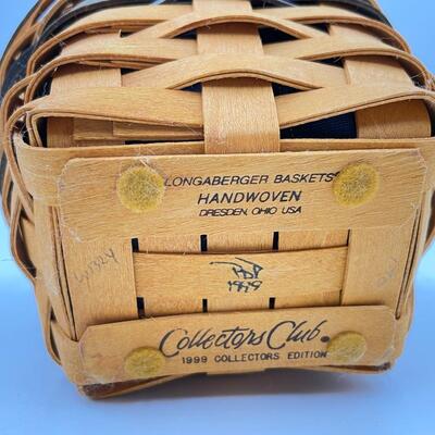 LONGABERGER 1999 COLLECTORâ€™S CLUB RENEWAL BASKET