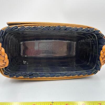 LONGABERGER 1997 COLLECTORâ€™S CLUB RECTANGULAR BASKET