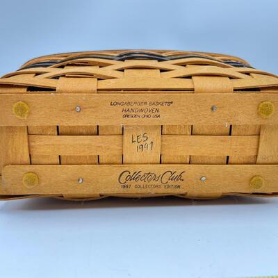 LONGABERGER 1997 COLLECTORâ€™S CLUB RECTANGULAR BASKET