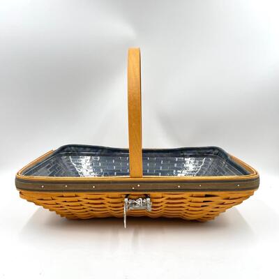 LONGABERGER 2000 COLLECTORâ€™S CLUB â€œSPRING MEADOWâ€ BASKET