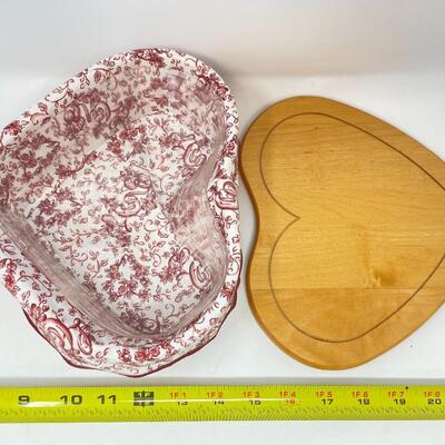 LONGABERGER 1999 SMALL â€œLOVE LETTERSâ€ SWEETHEART BASKET