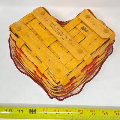 LONGABERGER 1999 SMALL â€œLOVE LETTERSâ€ SWEETHEART BASKET