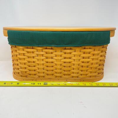 LONGABERGER 2002 WORKLOAD BASKET W/LID