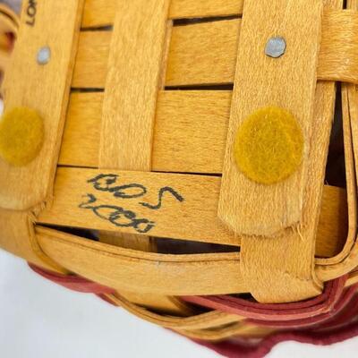 LONGABERGER 2000 SWEETHEART â€œLITTLE LOVEâ€ BASKET W/ PICTURE LID