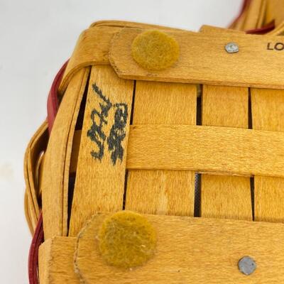 LONGABERGER 2000 SWEETHEART â€œLITTLE LOVEâ€ BASKET W/LID