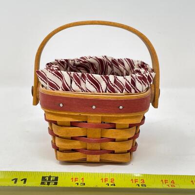 LONGABERGER 1995 SWEETHEART â€œSWEET SENTIMENTSâ€ BASKET