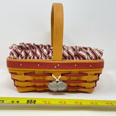 LONGABERGER 1997 SWEETHEART â€œSWEET TREATSâ€ BASKET