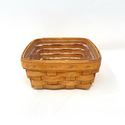 LONGABERGER 1993 SMALL RECIPE BASKET