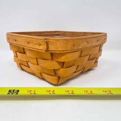 LONGABERGER 1993 SMALL RECIPE BASKET