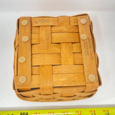 LONGABERGER 1993 SMALL RECIPE BASKET