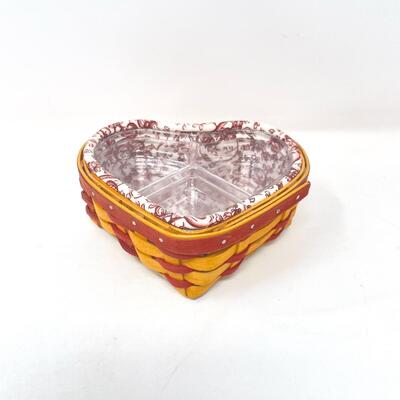 LONGABERGER 2000 SWEETHEART â€œLITTLE LOVEâ€ BASKET