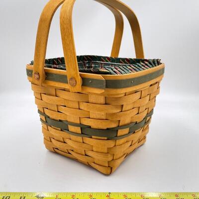 LONGABERGER 1995 CHRISTMAS COLLECTION â€œCRANBERRYâ€ BASKET