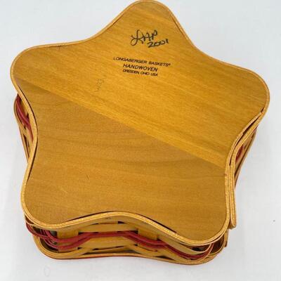 LONGABERGER 2001 STAR BASKET W/ LID & HOLLY LINER