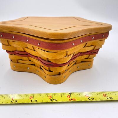 LONGABERGER 2001 STAR BOX W/LID