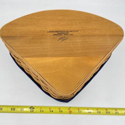 LONGABERGER 2002 CORNER BASKET#1