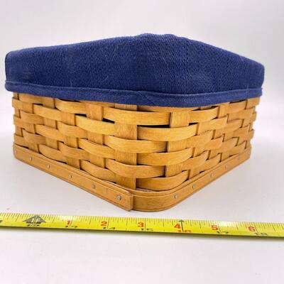 LONGABERGER 2002 CORNER BASKET W/ LID
