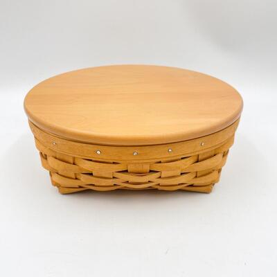 LONGABERGER 2004 CATCH-ALL BASKET W/ LID