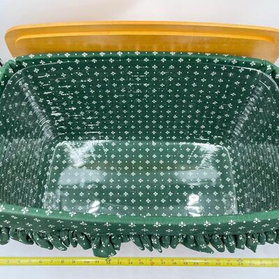 LONGABERGER 1998 LAUNDRY BASKET W/ LID