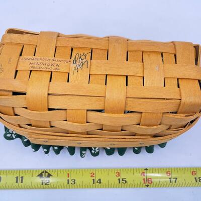 LONGABERGER 1997 SMALL CRACKER BASKET