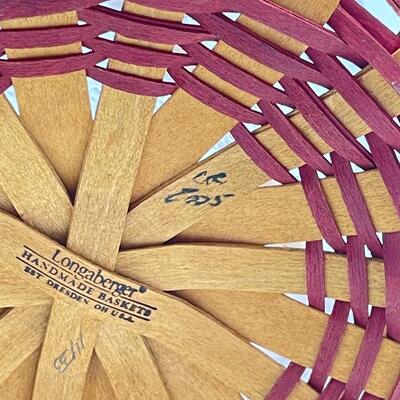LONGABERGER 2005 â€œBE MY VALENTINEâ€ BASKET