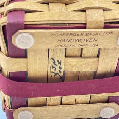 LONGABERGER 2002 SWEETHEART â€œSWEETEST GIFTâ€ BASKET