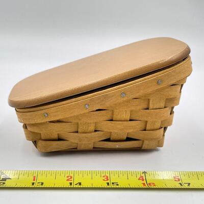 LONGABERGER 2004 â€œCILANTROâ€ BASKET W/ LID #1