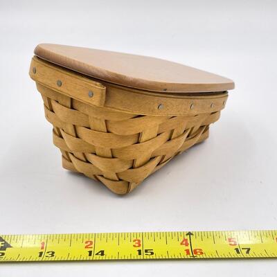 LONGABERGER 2004 â€œCILANTROâ€ BASKET W/ LID #1