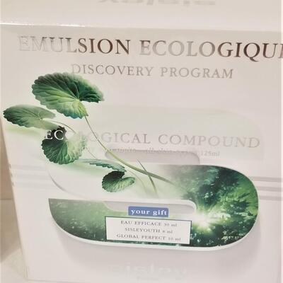 Lot #5  Sisley (Paris) New, Unopened Facial Compound