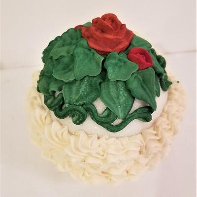Lot #28  Panoramic Sugar Christmas Ball