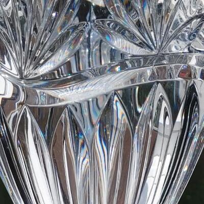 #93 Large Stunning Crystal Vase