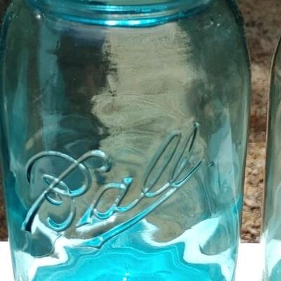 #94 (13) Vintage Mason Jars Blue & Clear