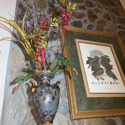 #97 PR of Fine Vases & Centerpiece Picture 