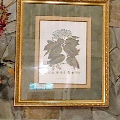#97 PR of Fine Vases & Centerpiece Picture 