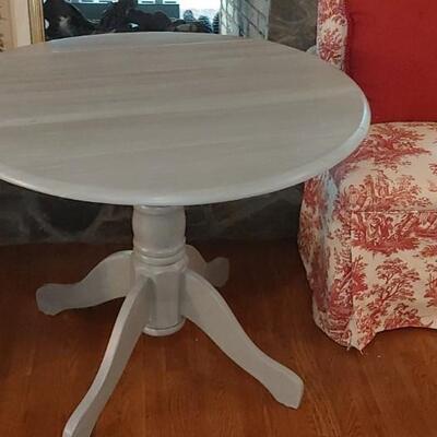 #107 Antique Drop Leaf Table Farm House Grey 