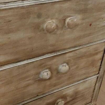 #116 Beautiful Antique Distressed Chest Of Drawers