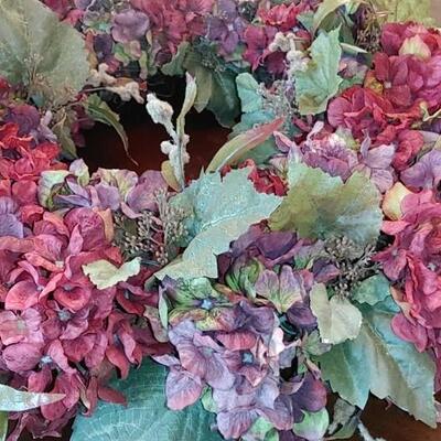 #123 Beautiful Floral Arrangement & Wreath