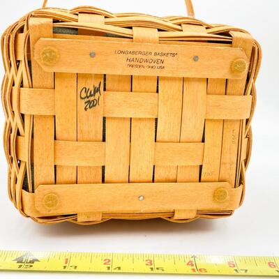 LONGABERGER 2001 SMALL TWO-HANDLED BASKET