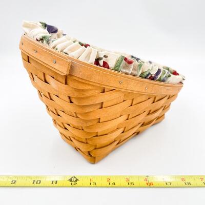LONGABERGER 1994 SMALL VEGETABLE BASKET