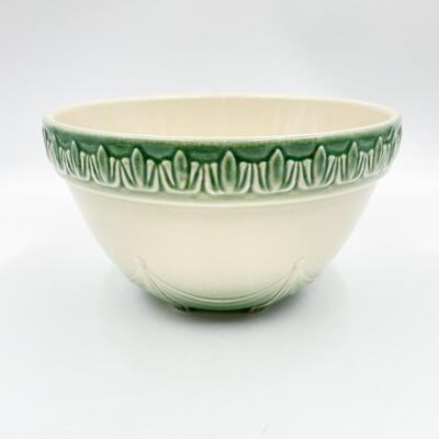 LONGABERGER POTTERY AMERICAN CRAFT 8â€ MIXING BOWL - IVY GREEN