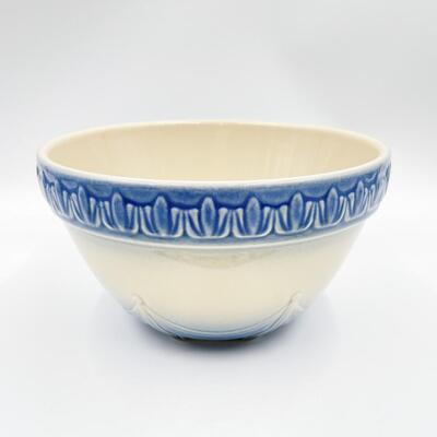 LONGABERGER POTTERY AMERICAN CRAFT 8â€ MIXING BOWL - CORNFLOWER BLUE