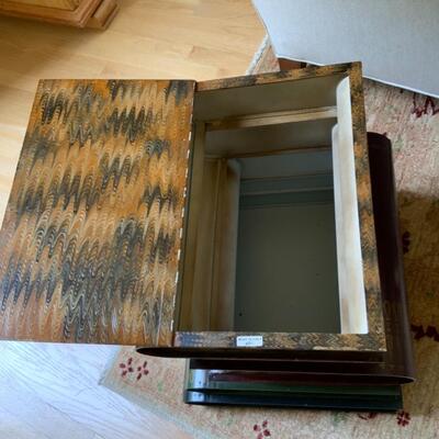 Vintage Italian Accent End Table