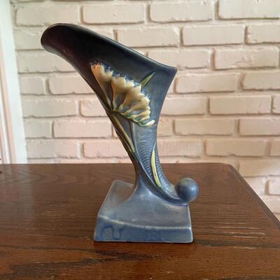 LOT 25 - 198-8, Freesia Collection, Roseville Pottery, Cornucopia Vase 