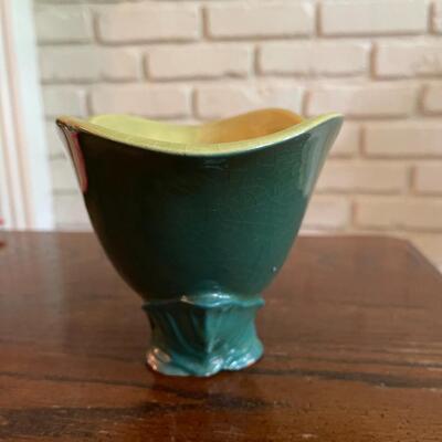LOT 23 - 1009-8, Mayfair, Roseville Pottery, Footed Bowl 