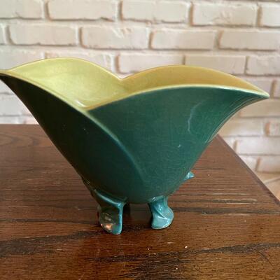 LOT 23 - 1009-8, Mayfair, Roseville Pottery, Footed Bowl 