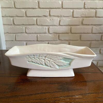 LOT 28 - 730-10, Silhouette Window Box Planter Bowl, Roseville Pottery