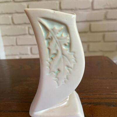 LOT 29 - 781-6, Silhouette Art Deco Vase, Roseville Pottery