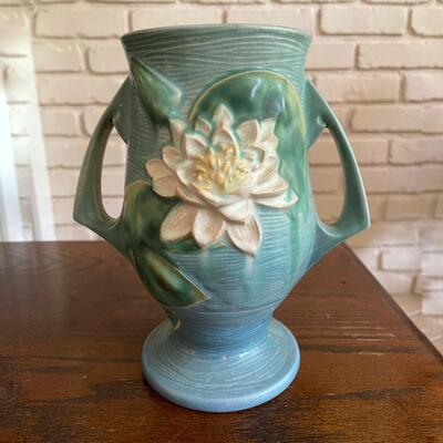 LOT 31 - 78-9, Water Lily Double Handled Vase, Roseville Pottery