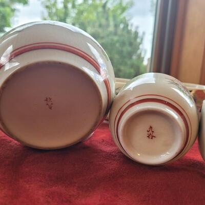 Lot 2: Chinese Tea Set